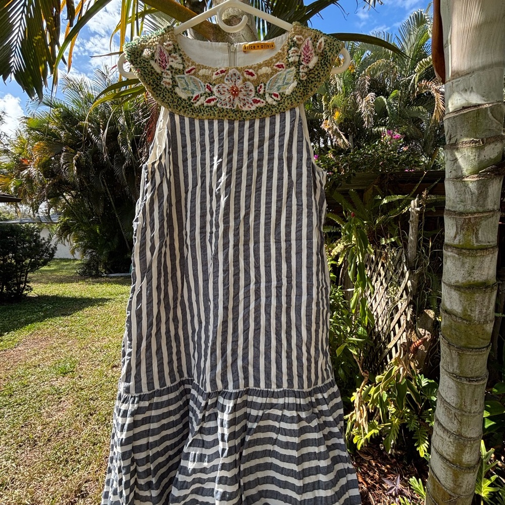 Striped Sleeveless Dress with Floral Collar
